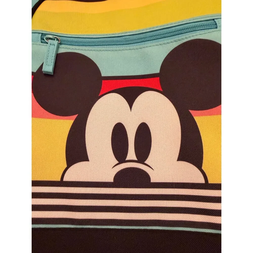 NWOT Disney Mickey Mouse Summer Fun Exclusive Insulated Backpack with Large Mat